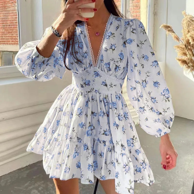 Vestido Floral Feminino Curto – Cintura Alta, Decote em V, Manga Comprida