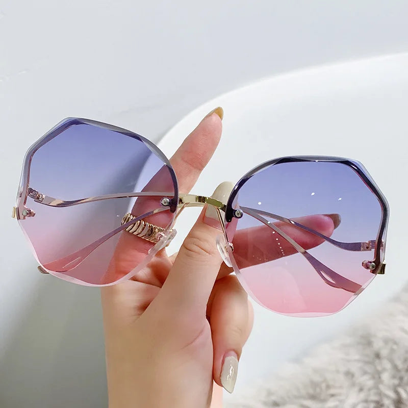 Óculos de Sol Femininos Oversized – Estilo Vintage com Armação Metálica e Proteção UV400