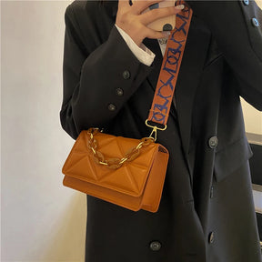 Mala Tiracolo Feminina Estilo Luxo – Design Elegante para Uso Diário e Casual