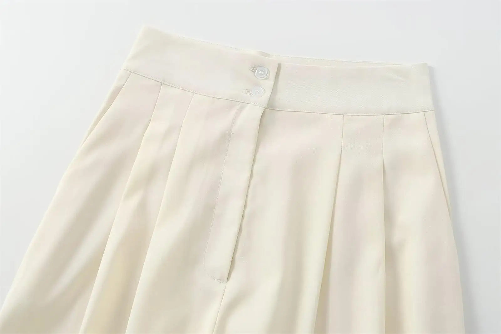 Women's Sleeveless Top and Pants Set – V-Neck, Elegant Belt, and Straight Cut 