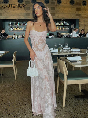 Vestido Maxi Feminino Verão 2025 – Floral Elegante, Tule Transparente, Sem Mangas