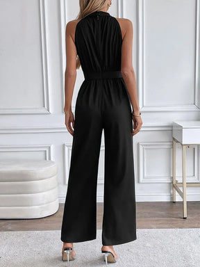 Elegant Women's Sleeveless Jumpsuit – Slim Fit, Classic Black and Casual Style