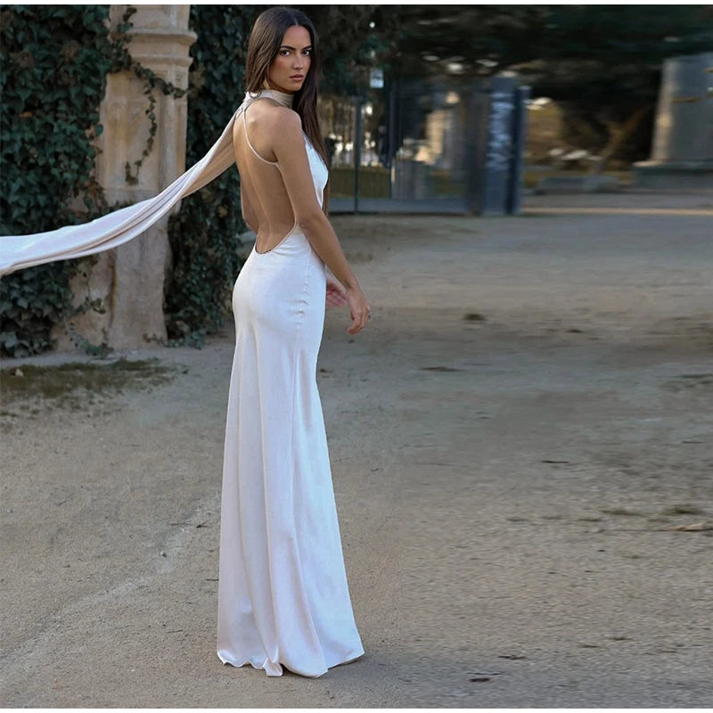 Satin Prom Dress with Bow – Elegant, Halter Neckline, Off-the-Shoulder and Open Back