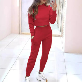 Women's Winter Set with Hoodie and Pants – 2 Stylish and Comfortable Pieces