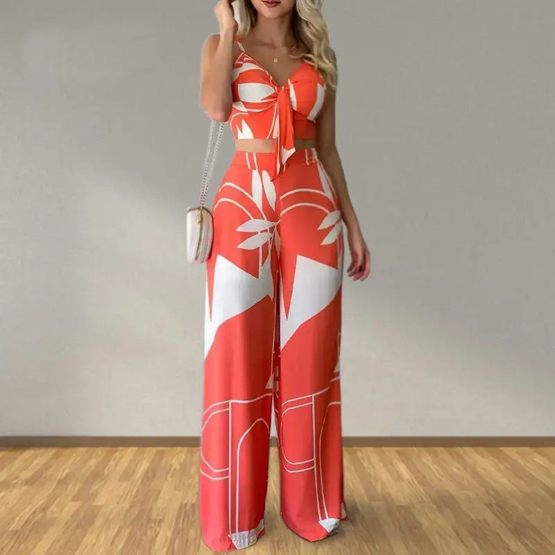 Women's Spring/Summer 2025 Outfit – Tank Top and Elegant Trousers