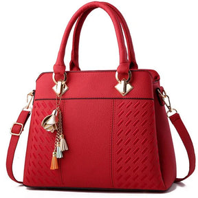 Mala Tiracolo Feminina de Luxo Gusure – Grande Capacidade com Pendente de Tassel e Bordado Elegante
