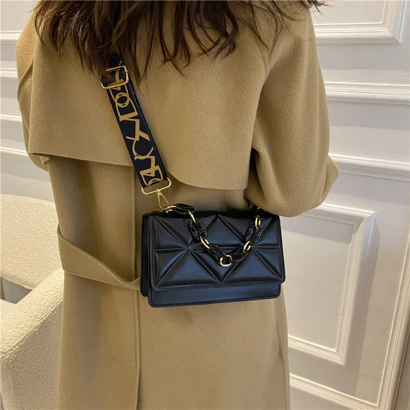 Mala Tiracolo Feminina Estilo Luxo – Design Elegante para Uso Diário e Casual