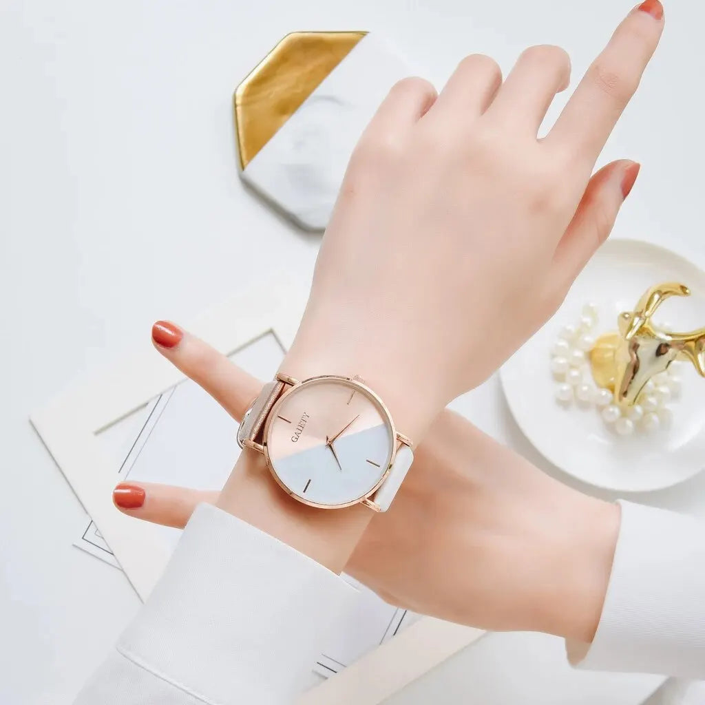 Women's Watch Set – Colorful Synthetic Leather Strap and Elegant Bracelet