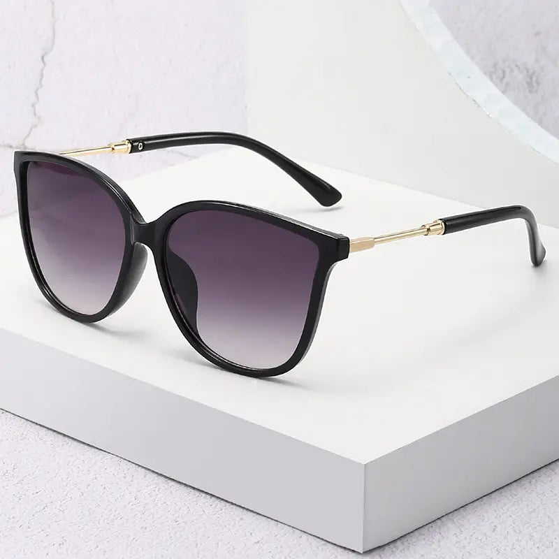 Óculos de Sol Femininos Estilo Vintage – Modelo Cat Eye com Lentes Espelhadas