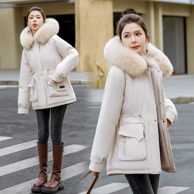 Casaco Parka Feminina de Inverno – Capuz com Pêlo e Corte Elegante