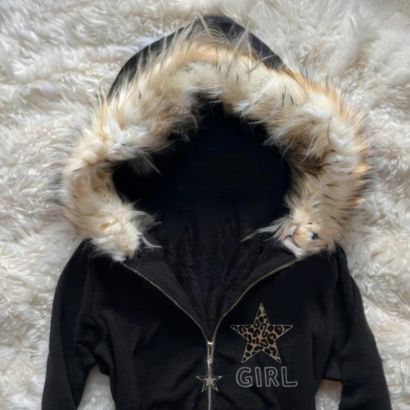 Casaco Feminino de Inverno – Urban Chic, Capuz com Pêlo