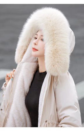 Casaco Parka Feminina de Inverno – Capuz com Pêlo e Corte Elegante