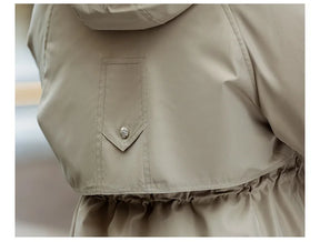 Casaco Parka Feminina de Inverno – Capuz com Pêlo e Corte Elegante