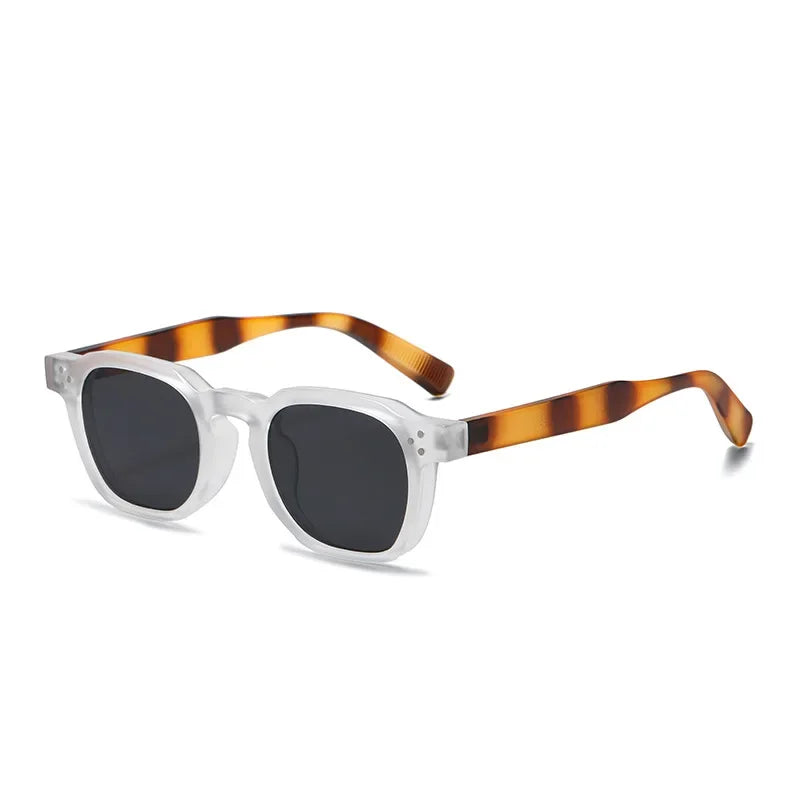 Vintage Oval Studded Sunglasses – Unisex Style with Blue Light Protection