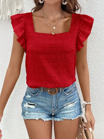 Square Neck T-shirt with Flowing Sleeves – Elegant for Summer