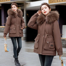 Casaco Parka Feminina de Inverno – Capuz com Pêlo e Corte Elegante